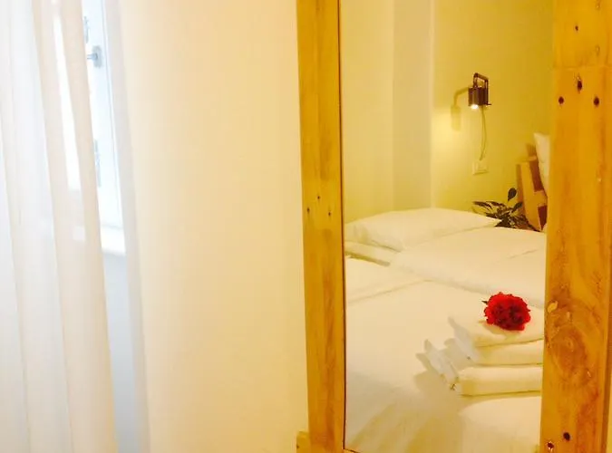 Beccherie Aparthotel 4*